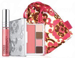 今年 CLINIQUE 的春妝系列與女性時裝和配飾品牌 Milly 的著名設計師 Michelle Smith 合作，各款產品均附有 Milly 圖案小布袋，配合春日的繽紛風格。